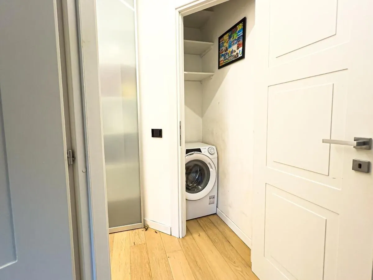 2 Double Rooms Private Parking Fast Wifi روما 0*,  إيطاليا